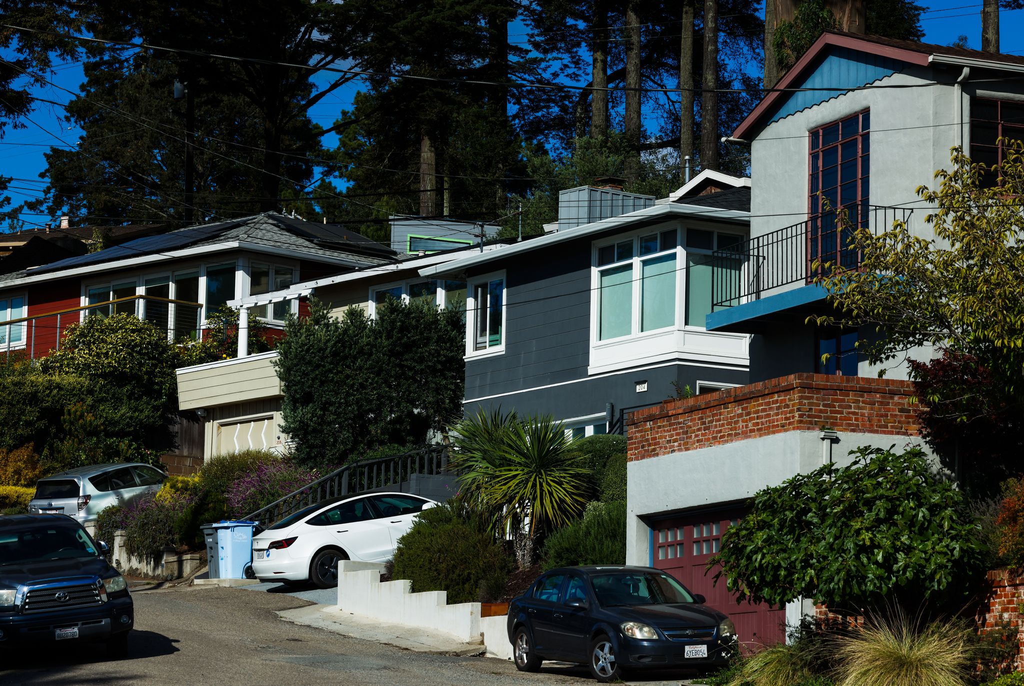 Two of California’s largest insurers seek new rate hikes